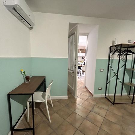 Intero Alloggio Salita Tasso Naples Extérieur photo