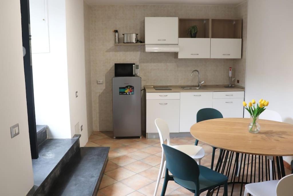 Intero Alloggio Salita Tasso Naples Extérieur photo