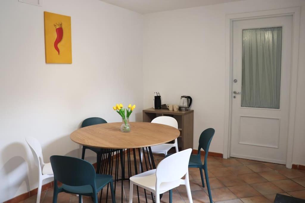 Intero Alloggio Salita Tasso Naples Extérieur photo