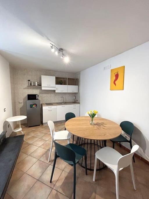 Intero Alloggio Salita Tasso Naples Extérieur photo